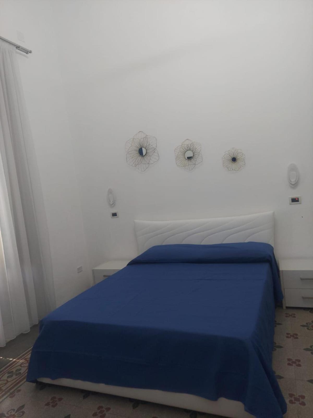Guest House Lamphotel Militello Palermo Zewnętrze zdjęcie