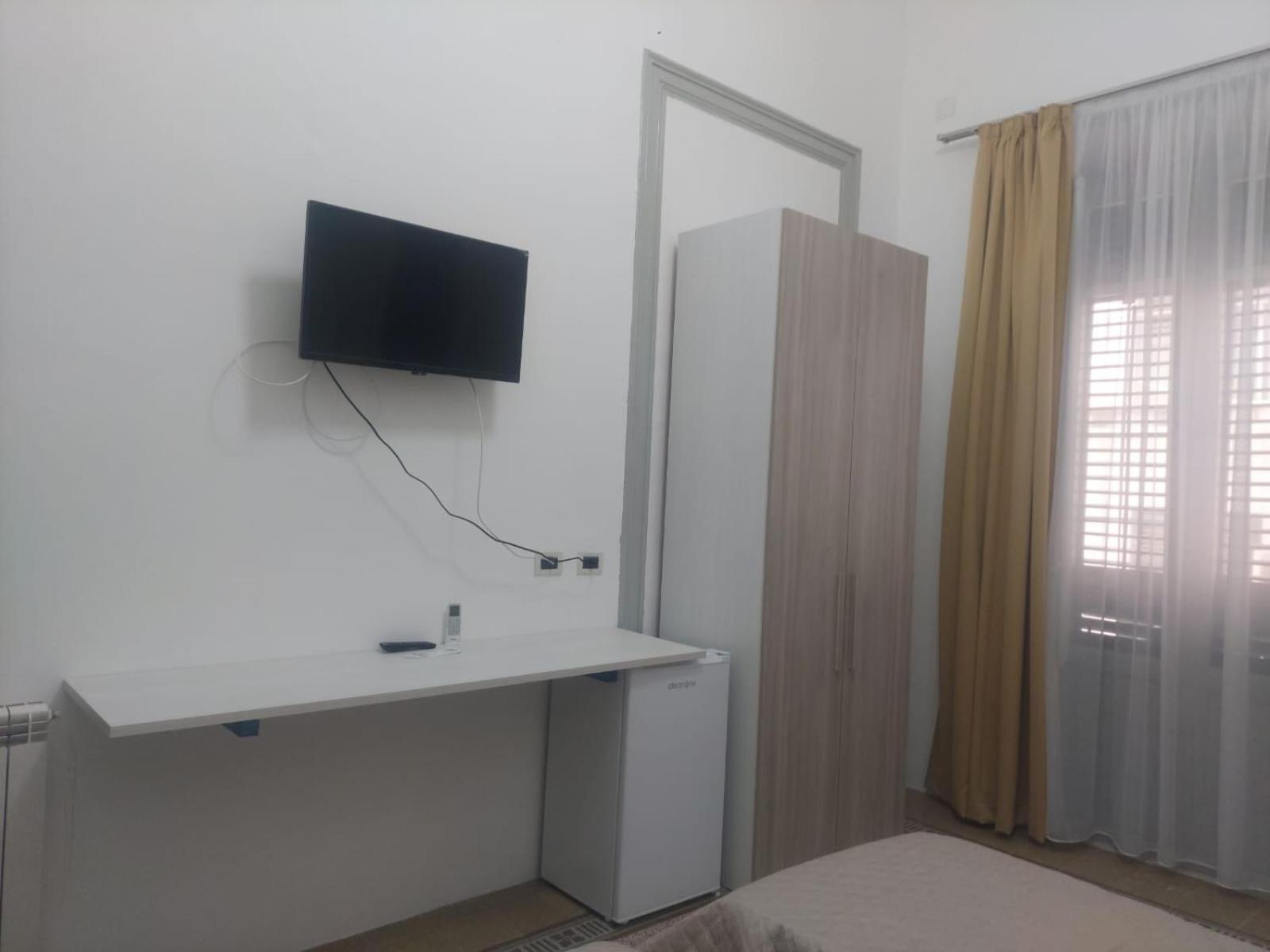 Guest House Lamphotel Militello Palermo Zewnętrze zdjęcie
